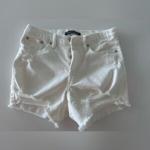 Calvin Klein white denim short size 26